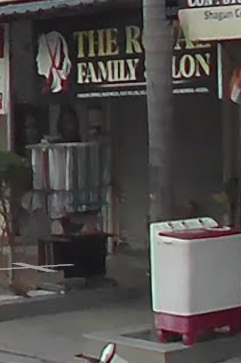 The Royal Family Salon